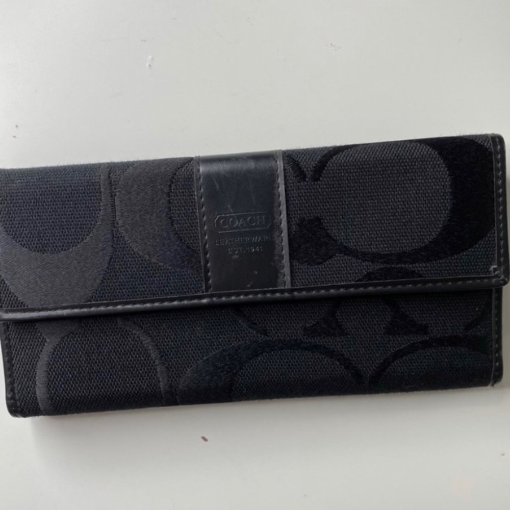 Coach wallet